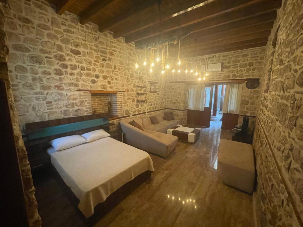 הוילה אנטליה Stony House In The Old Town מראה חיצוני תמונה